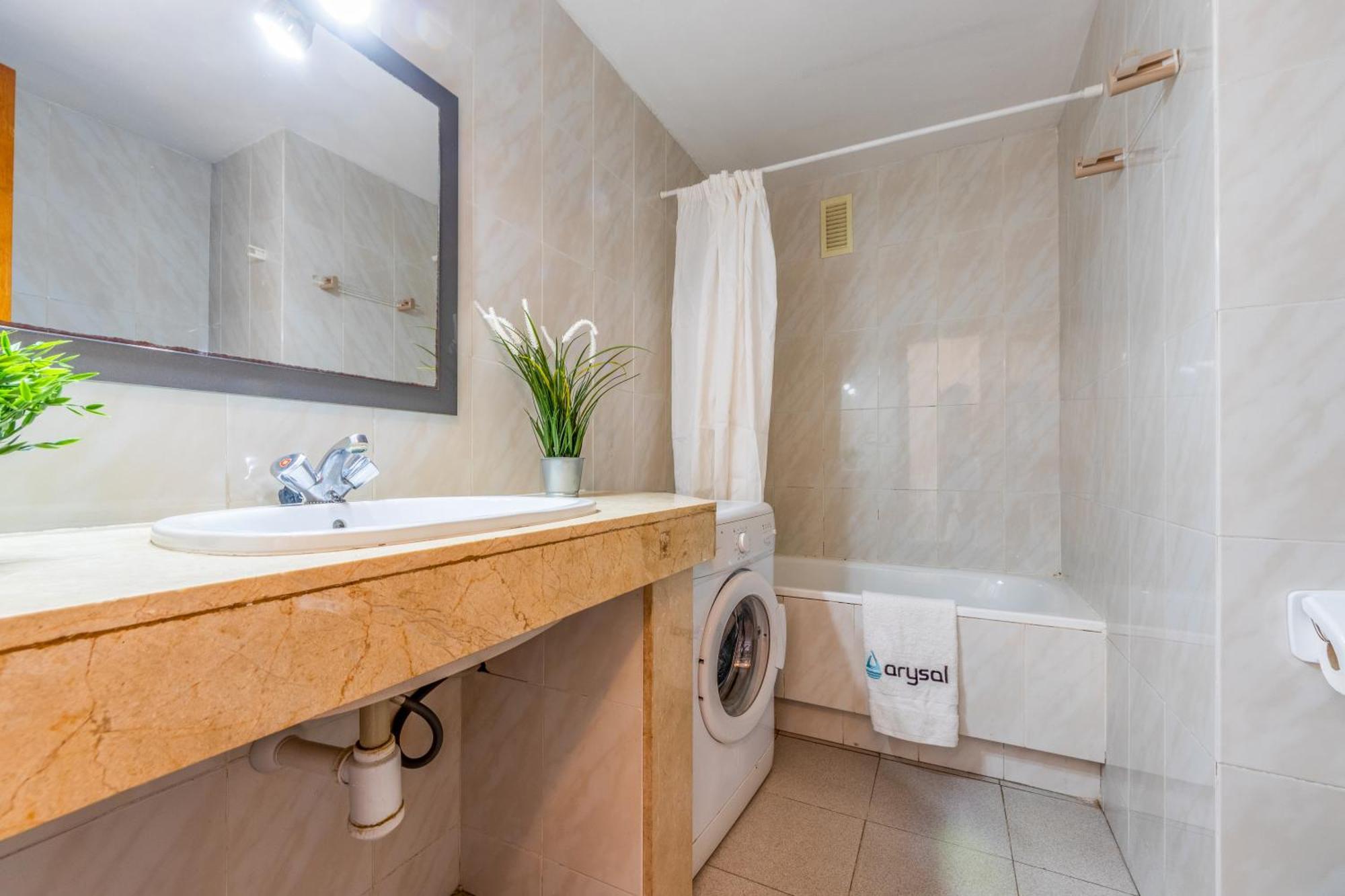 Apartamentos Varadero Arysal Salou Ngoại thất bức ảnh