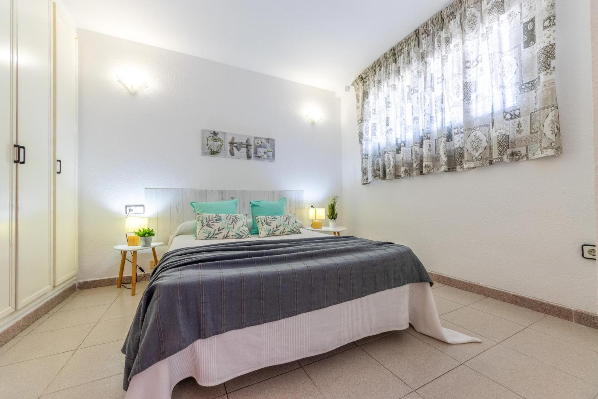 Apartamentos Varadero Arysal Salou Ngoại thất bức ảnh